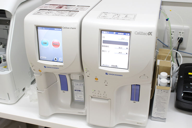 血液生化学検査(血算、CRP、HbA1C)